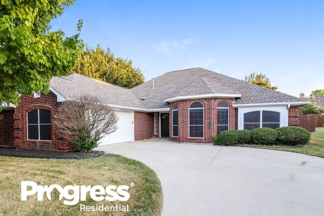 Building Photo - 2505 Coffey Dr Rental