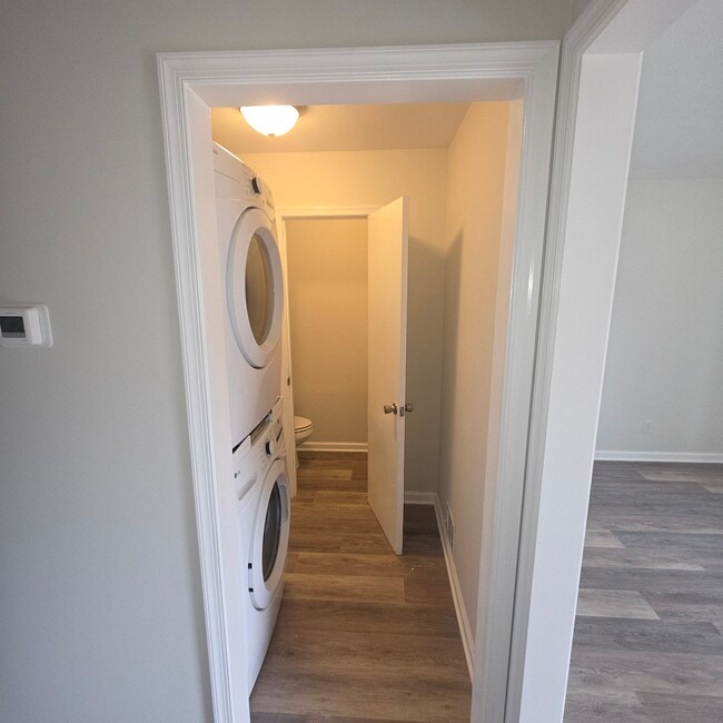 1324 Riverdale Dr