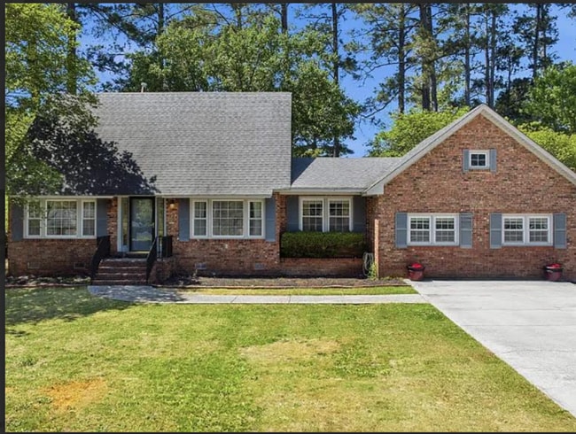 Building Photo - 311 Lockner Rd