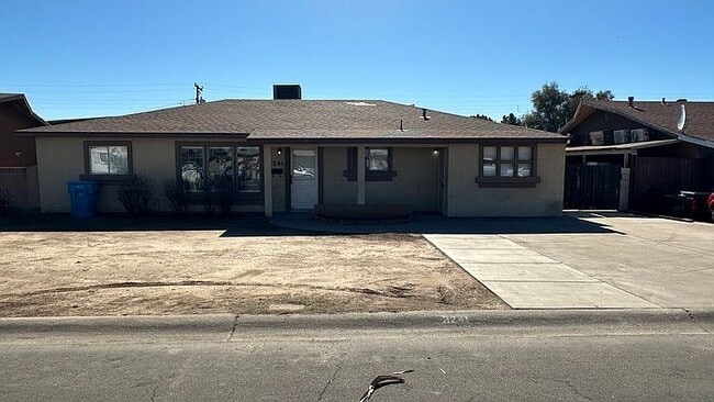 Building Photo - 5 Bedroom Near GCU