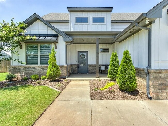 Photo - 1391 Hickory Trl