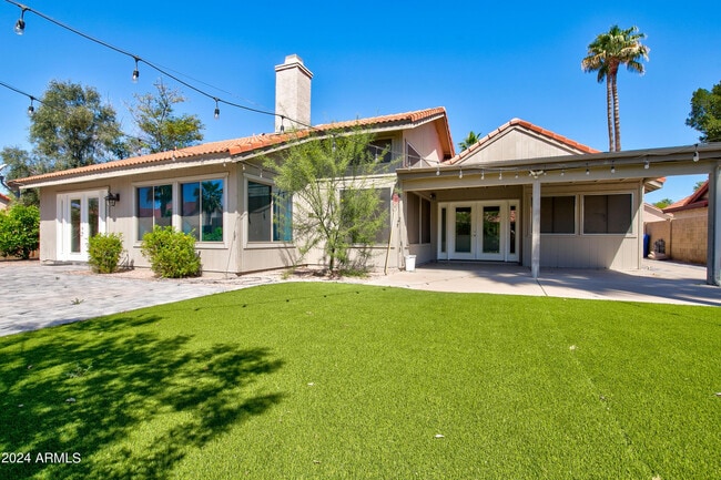 Building Photo - 1945 E Velvet Dr