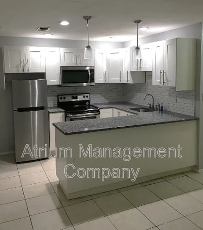 Photo - 2399 Eastwood Dr