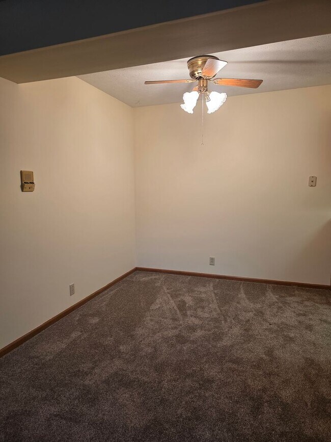 Photo - Lamplighter 1 Unit 301