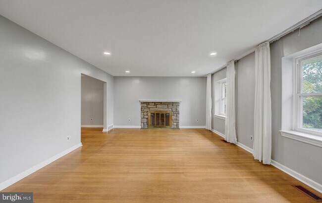 Photo - 11 Providence Rd