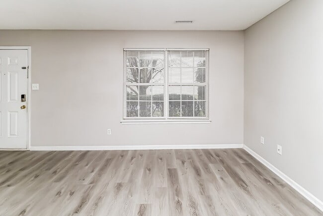 Photo - 11313 Red Finch Ln