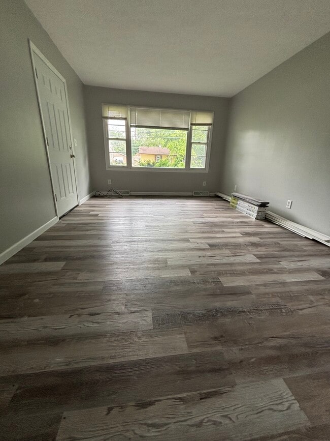 Photo - 706 N Locust St Unidad 706