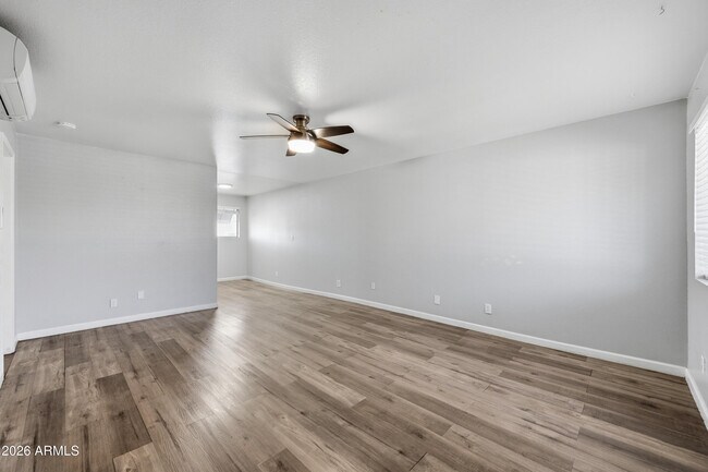 Photo - 3025 N 32nd St Unit 49