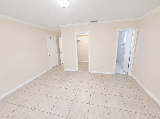 Photo - 3615-3617 POLK ST Unit 3615