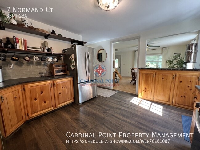 Photo - 7 Normand Ct