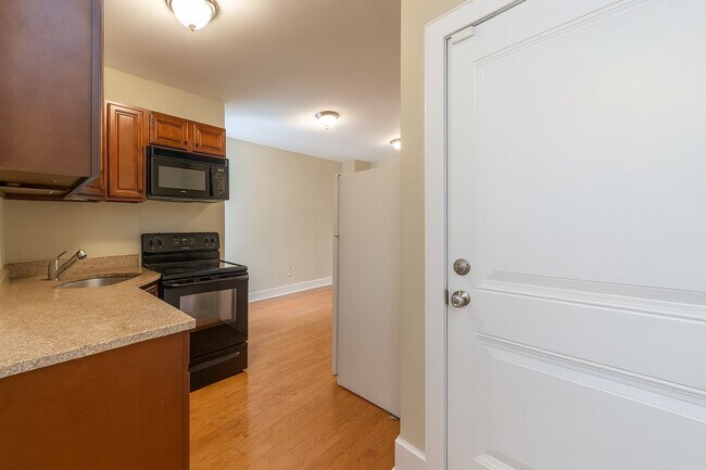 Photo - 2310 N Park Ave Unit B