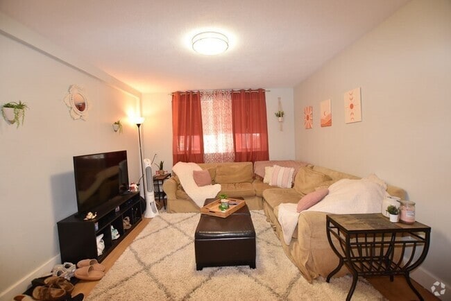 Building Photo - 33 Cogswell Ave Unit 1 Rental