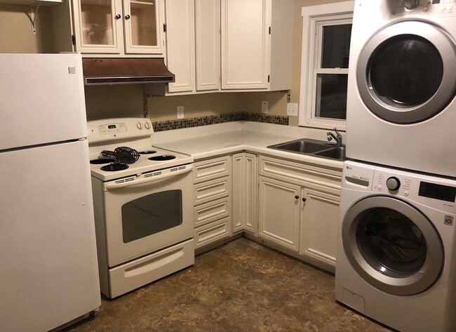 Photo - 1204 Lincoln Dr Unidad 1204 Apartment B