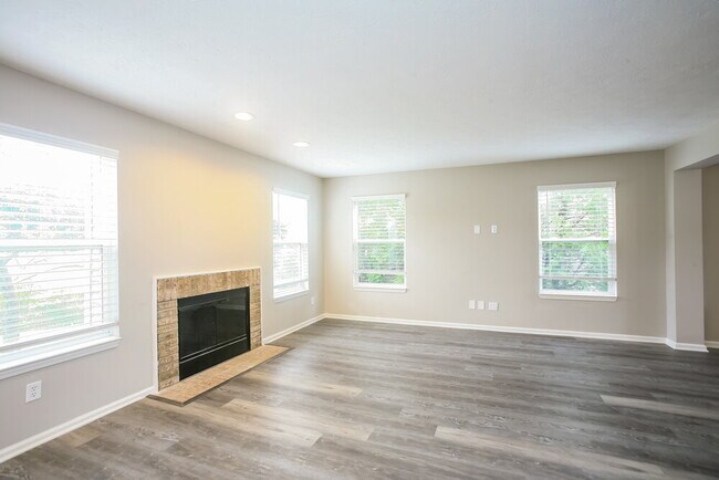 Photo - 16722 Maraschino Dr