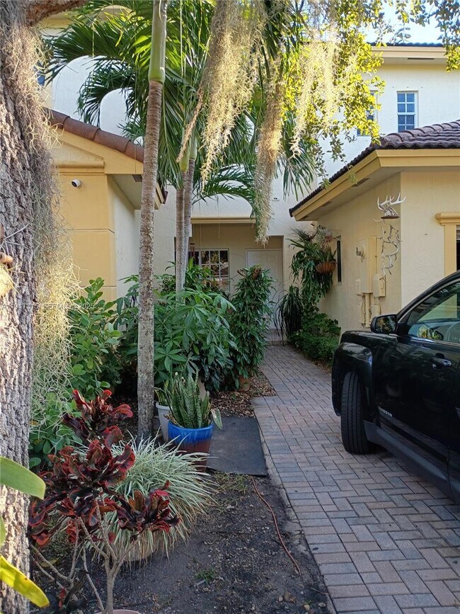 Photo - 13274 SW 142nd Terrace