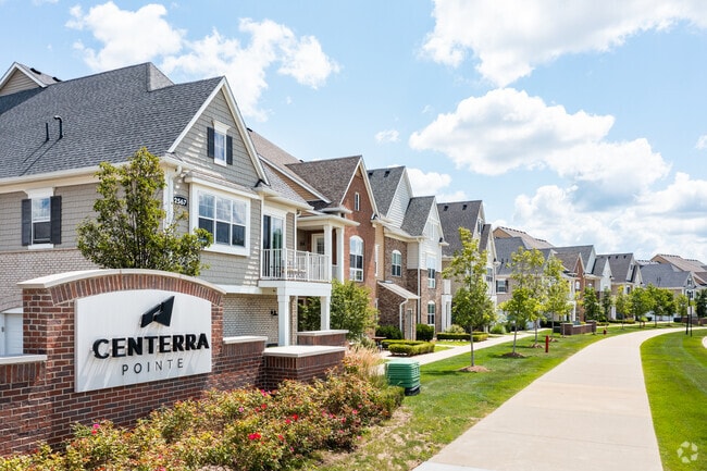 Photo - Centerra Pointe