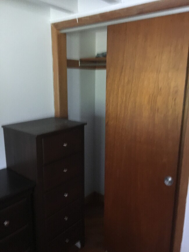 Photo - 1047 Danby Rd