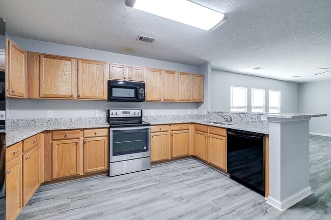328 Winchester Dr