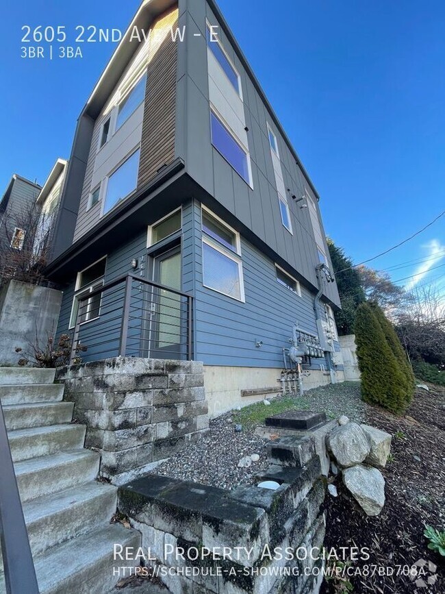 Building Photo - 2605 22nd Ave W Rental