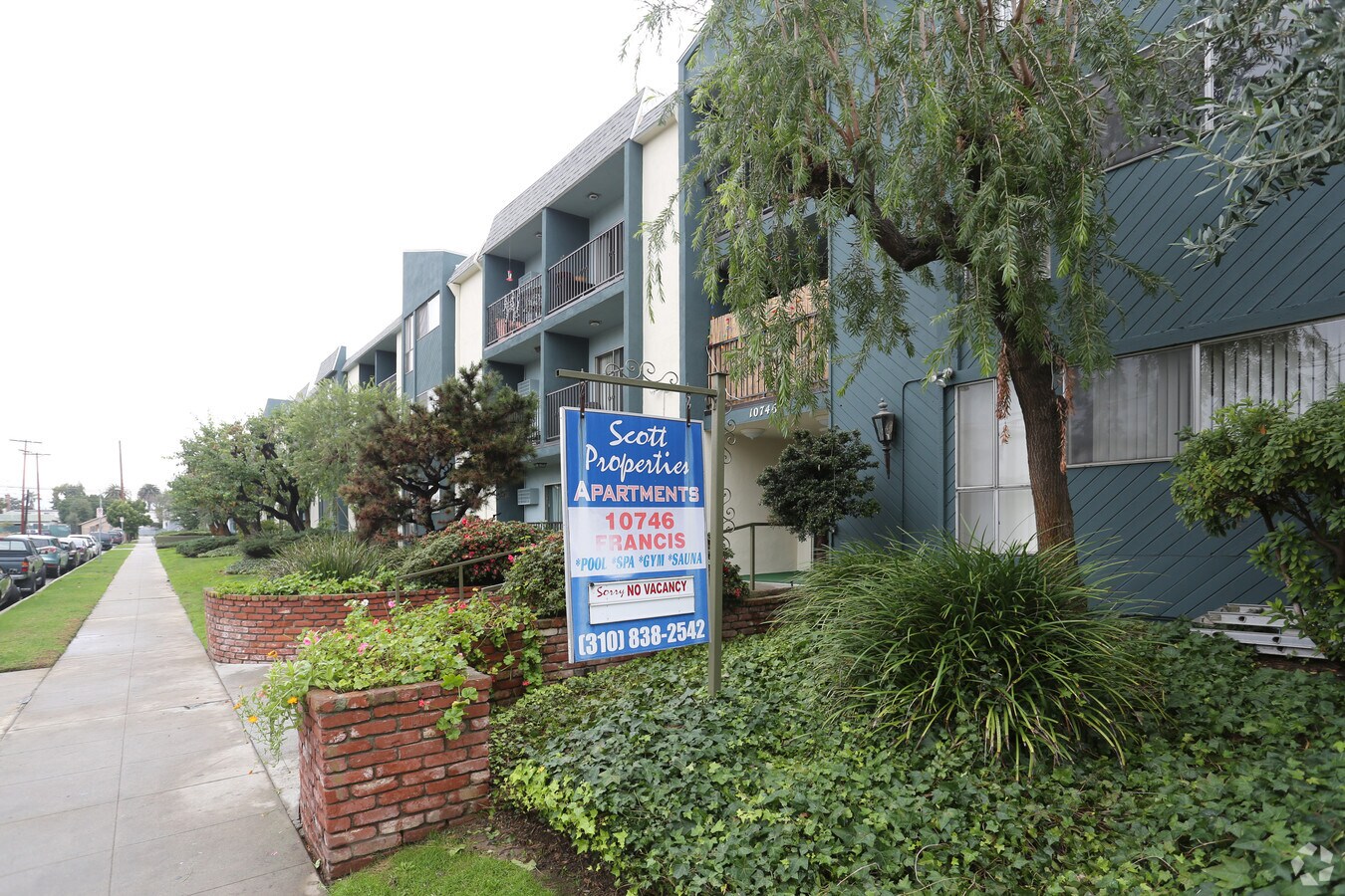 Photo - Sun Dial Francis Apartments