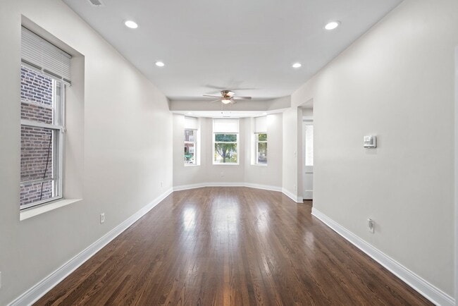 Photo - 4116 W Cermak Rd Unit 2