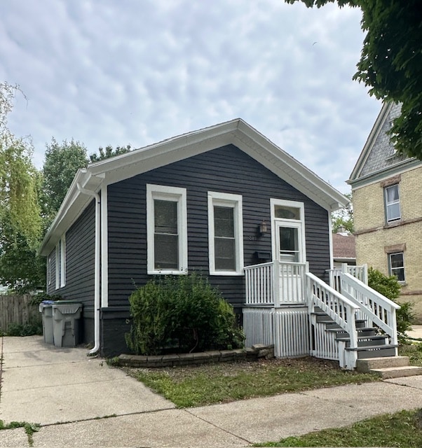 Building Photo - 310 W Scott St Rental