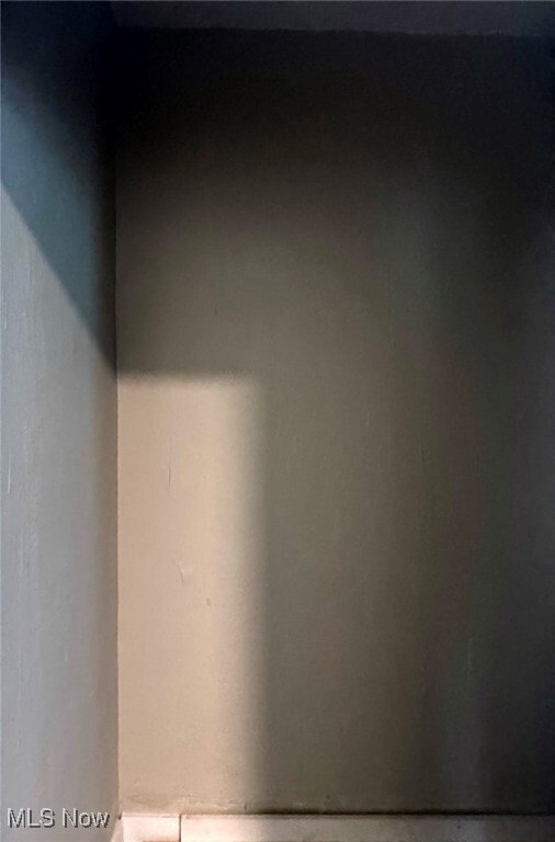 Building Photo - 5924 Denison Ave Unit Up