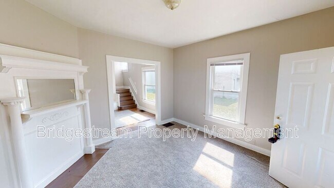 Photo - 808 Huffman Ave