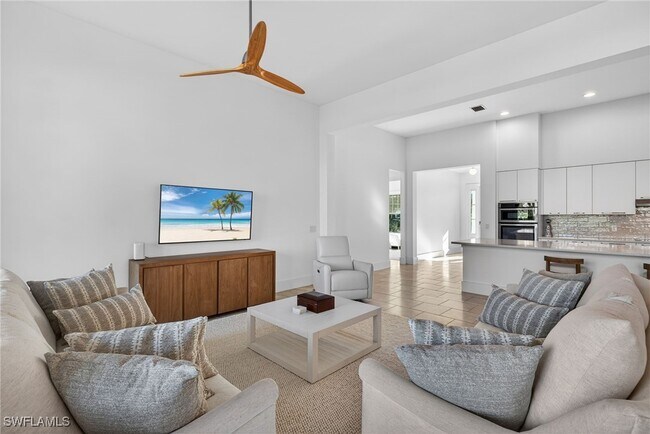 Photo - 14835 Dockside Ln