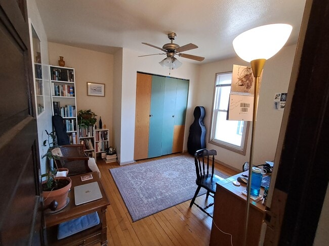 Photo - 314 N Ingersoll St Unidad 2