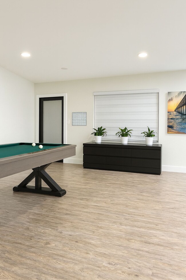 Photo - 4205 Hayes St