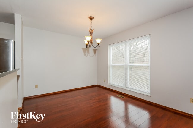 Photo - 341 Lemonwood Dr