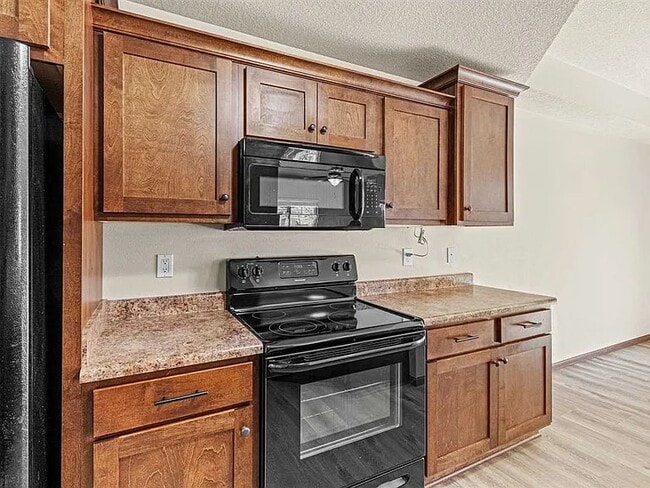 Photo - 1538 Burr Dr