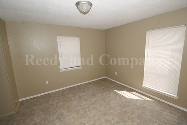 Photo - 1841 S Perkins Rd