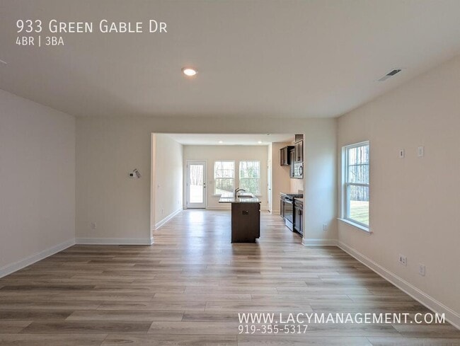 Photo - 933 Green Gable Dr