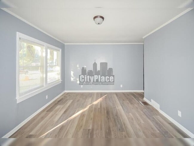 Photo - 5344 Fletcher Ave Casa