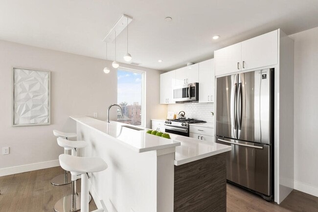 Photo - 398 Cambridge St Unit 202