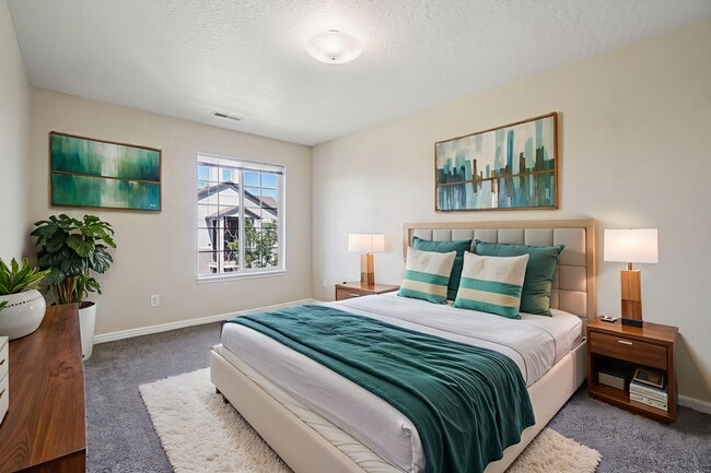 Sterling Pointe Apartments