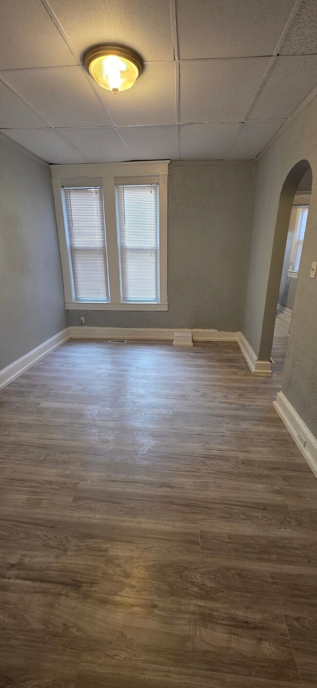 Photo - 3110 Oakfield Ave