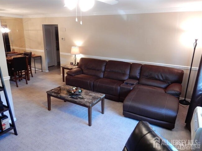 Photo - 1022 Cricket Ln