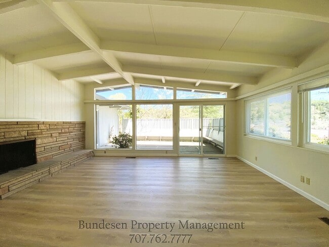 Photo - 1303 Hexem Ave