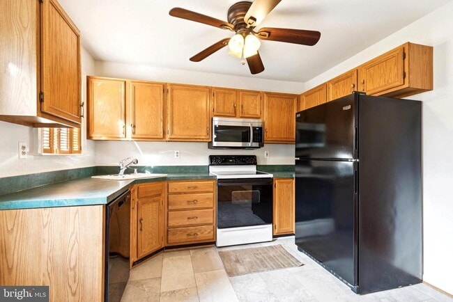 Photo - 1280 Terrace Ln