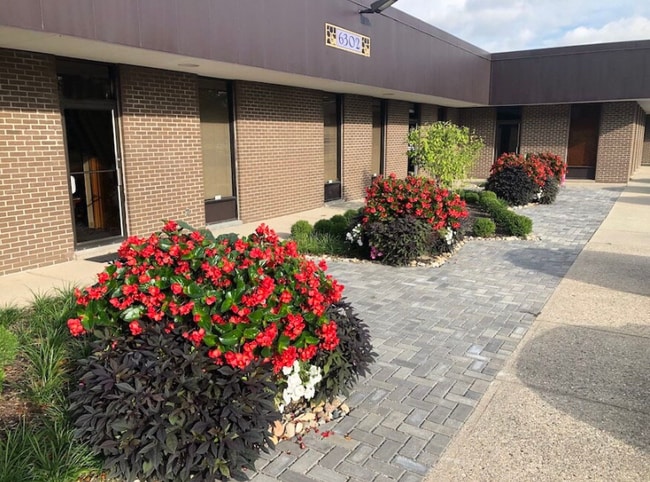 6302 Rucker Rd Unit 6302-B