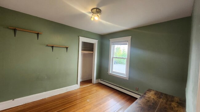Photo - 45 E George St Unit #1