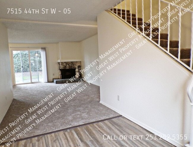 Building Photo - 7515 44th St W Unit 05