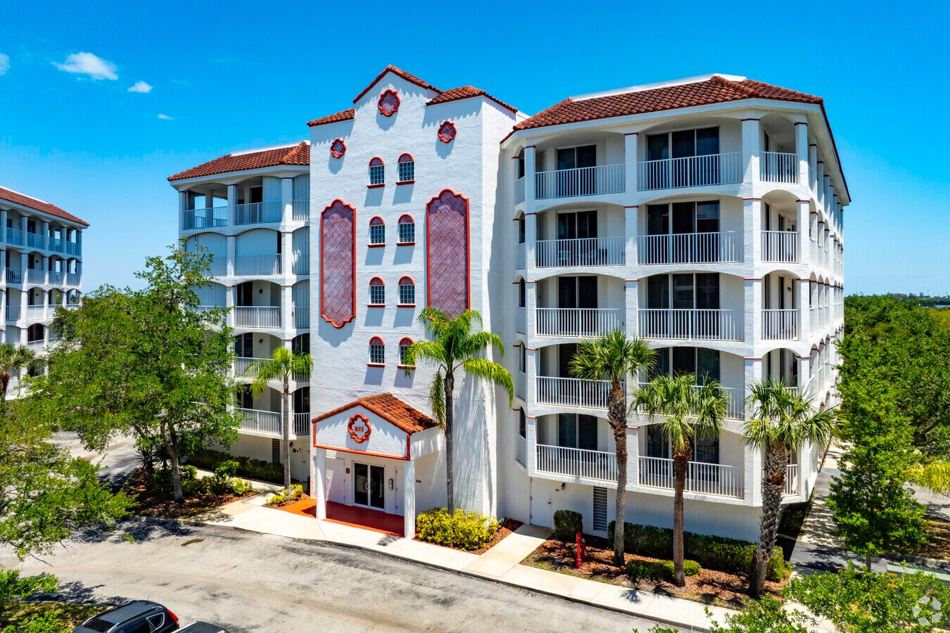 800-821 Del Rio Way Merritt Island, FL 32953 - Harbor Del Rio Condominium
