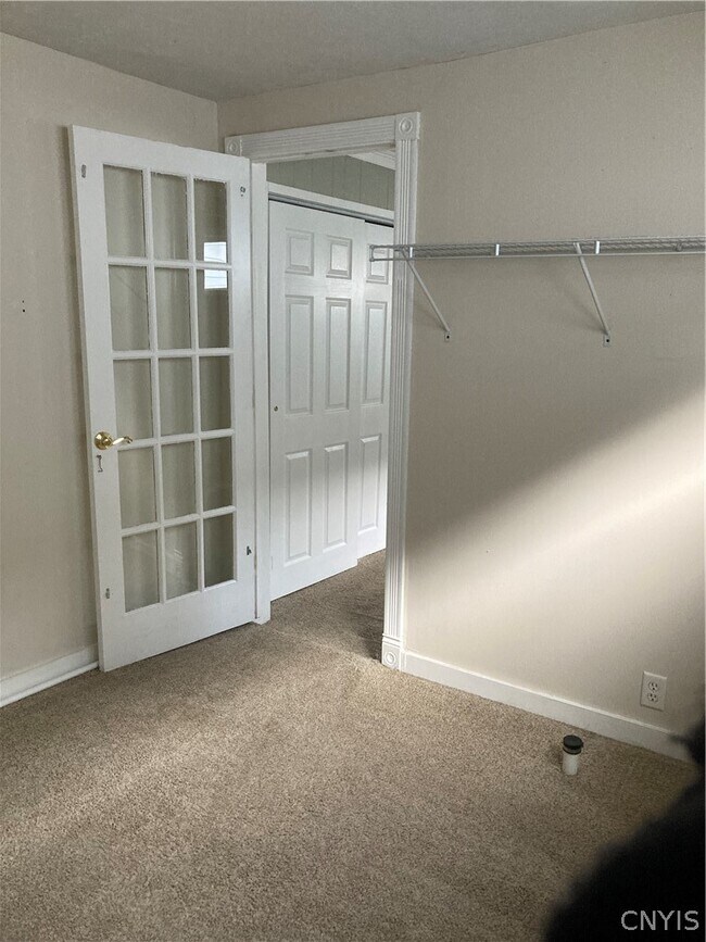 Photo - 8876 Maple Dr