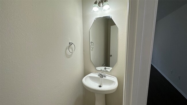 Photo - 17123 Oakwood Chase Dr