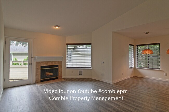 Photo - Redmond Condo for Rent Unit o230