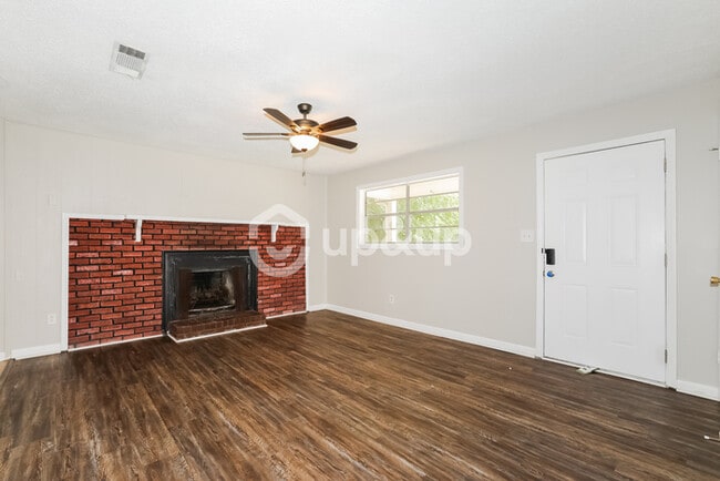 Photo - Fantastic 3bd/1.5ba home! Coming soon!